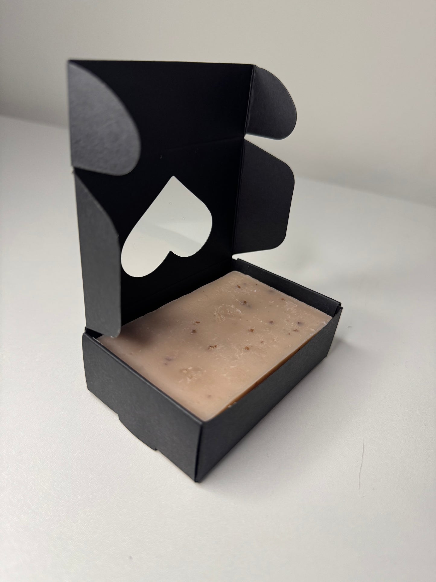 Bundle Turmeric Honey soap + Oatmeal, milk & honey soap