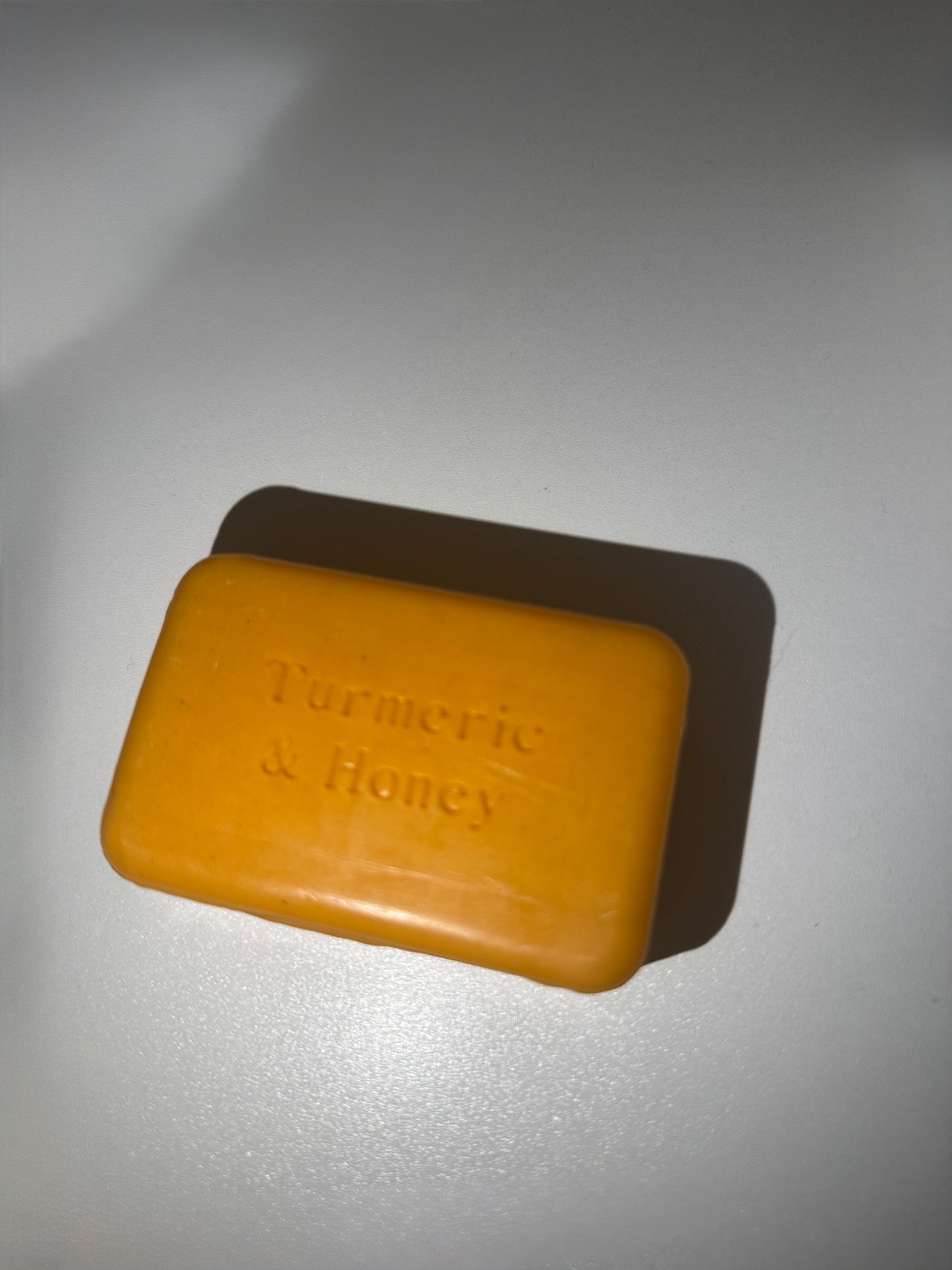 Bundle Turmeric Honey soap + Oatmeal, milk & honey soap